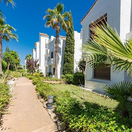 2149-Amazing groundfloor 3 bedrooms on golf, pools Alcaidesa Buitenkant foto