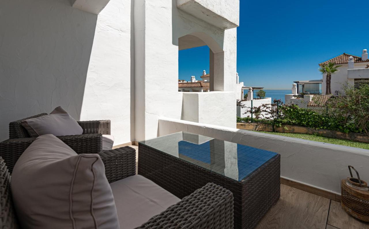 2149-Amazing groundfloor 3 bedrooms on golf, pools Alcaidesa Buitenkant foto