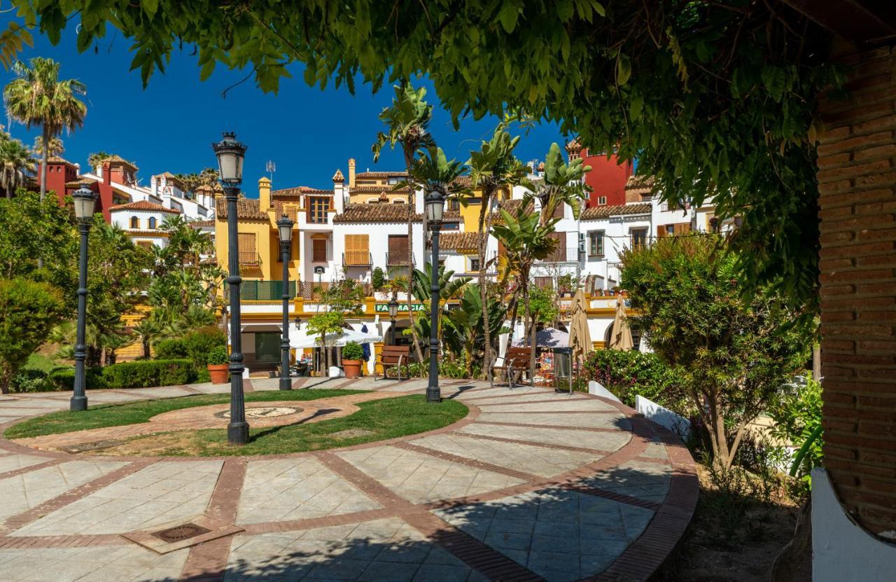 2149-Amazing groundfloor 3 bedrooms on golf, pools Alcaidesa Buitenkant foto