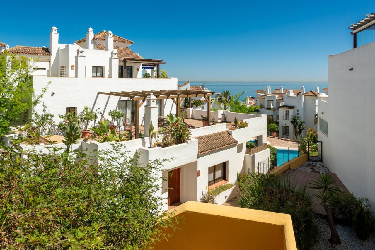 2149-Amazing groundfloor 3 bedrooms on golf, pools Alcaidesa Buitenkant foto