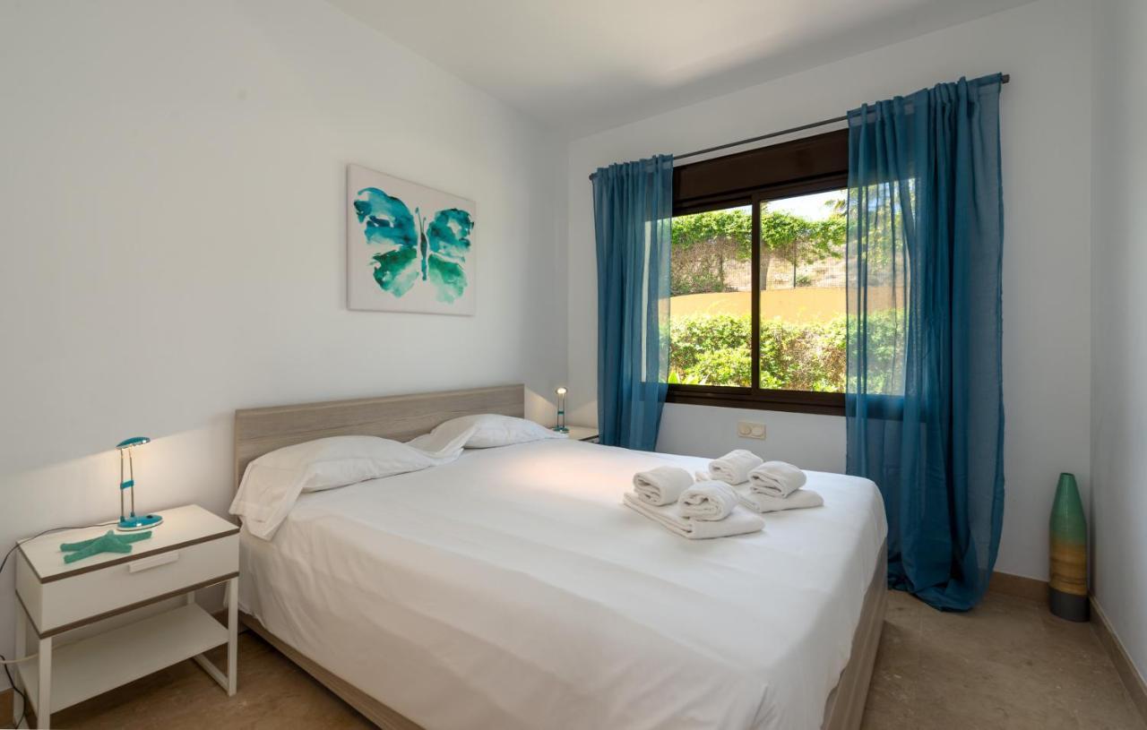 2149-Amazing groundfloor 3 bedrooms on golf, pools Alcaidesa Buitenkant foto