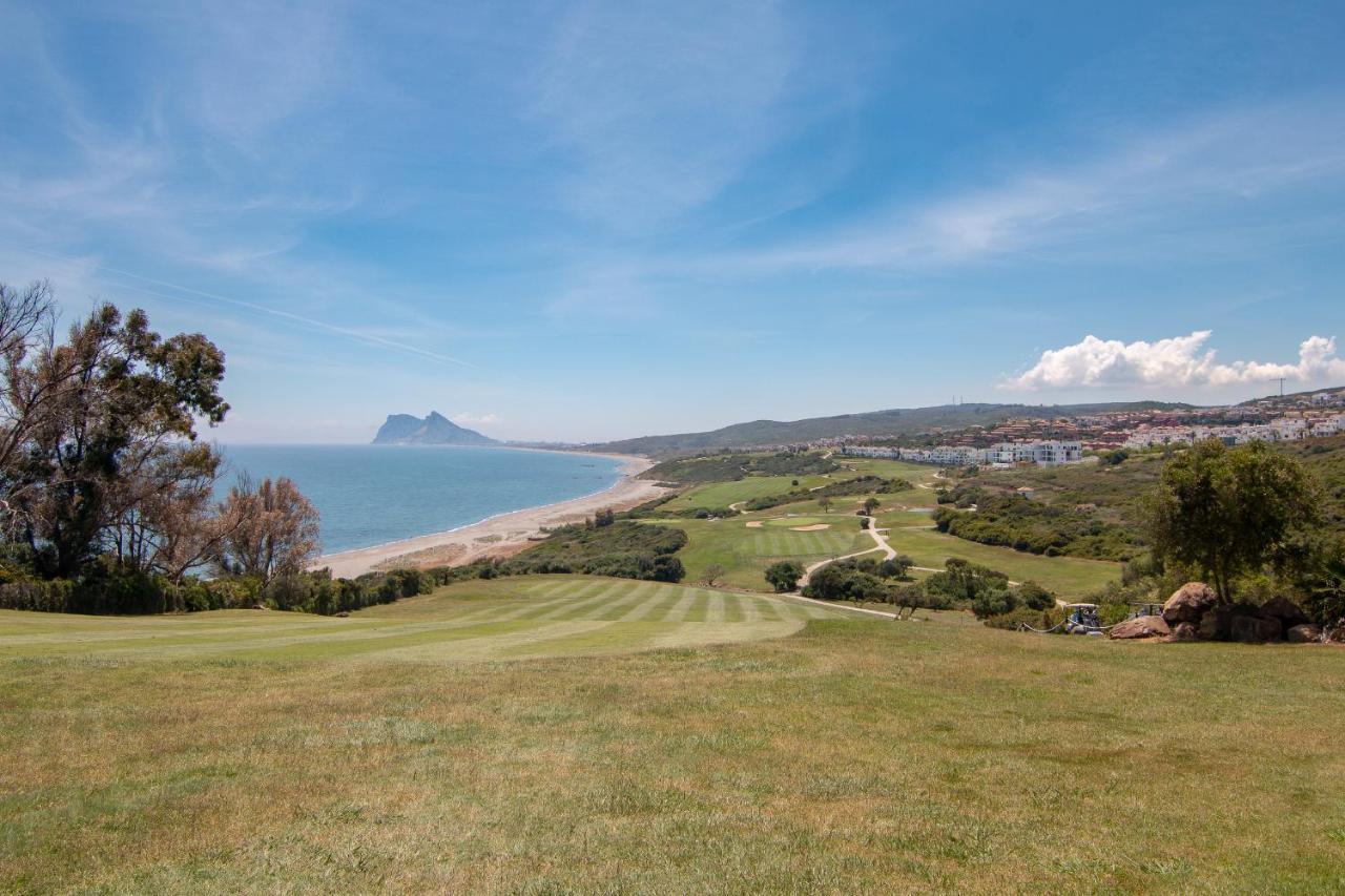2149-Amazing groundfloor 3 bedrooms on golf, pools Alcaidesa Buitenkant foto
